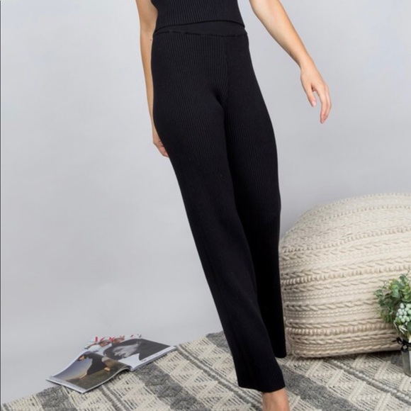 Cami Ribbed Sweater Loungewear Set - Picture 9 of 10